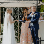 Trauritual Handfasting, Brautpaar fröhlich